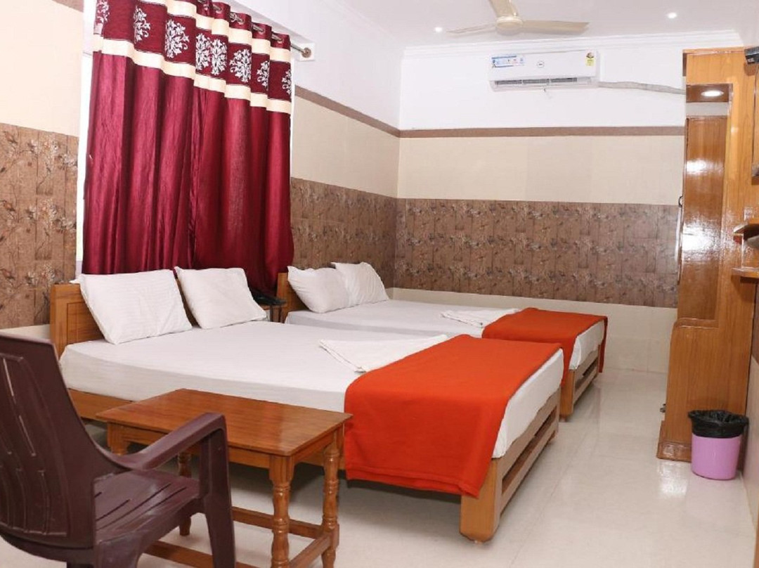 Saravanas Lodge主图