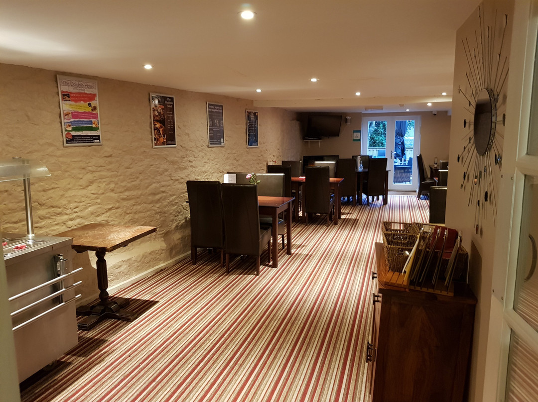 The Dolphin Hotel主图