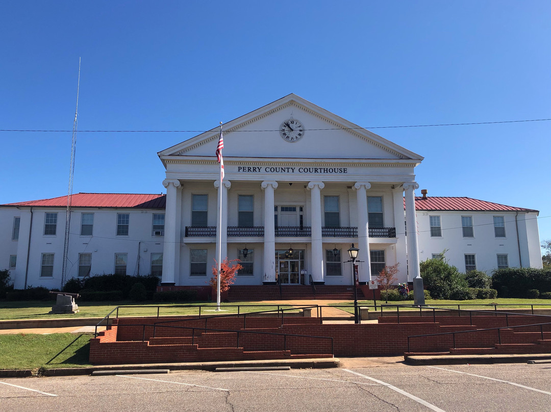 Perry County Courthouse景点图片