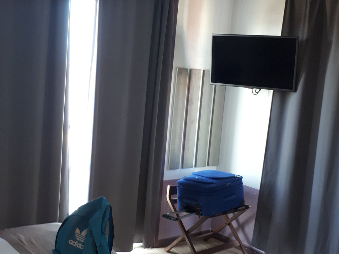 Hotel Bar Restaurant les Amandiers主图