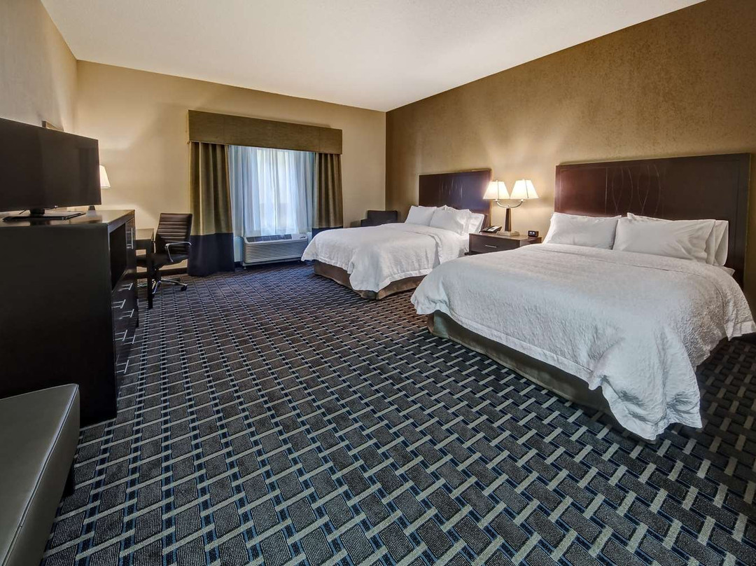 Hampton Inn Indianola主图