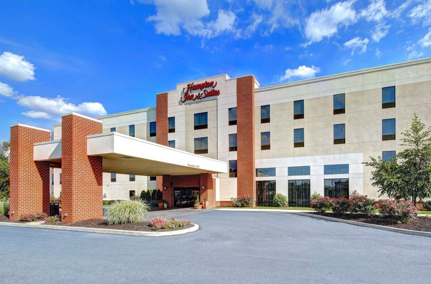 Hampton Inn & Suites Harrisburg/North-官方