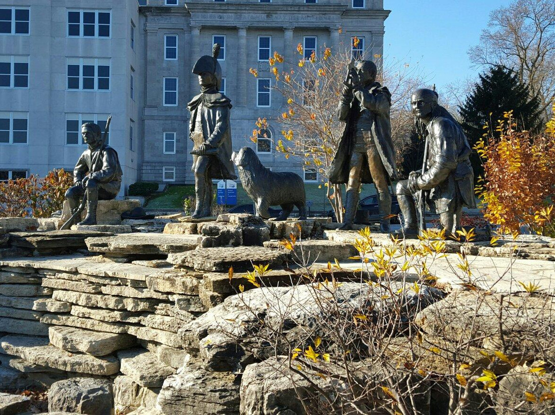 Lewis and Clark Monument Trailhead Plaza