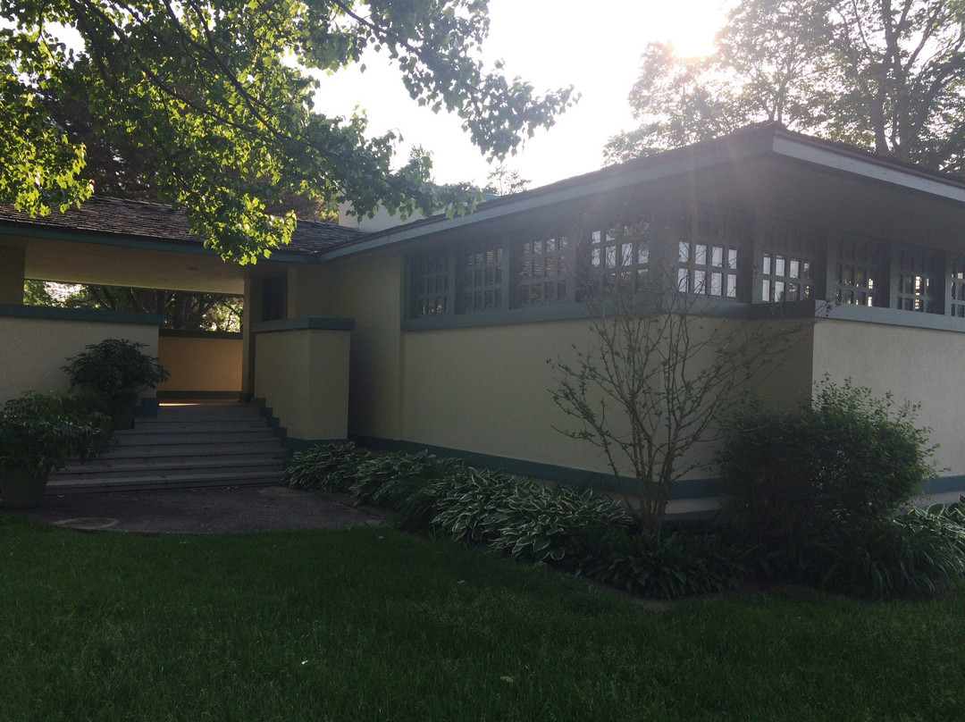 Pettit Memorial Chapel-Belvidere必去景点