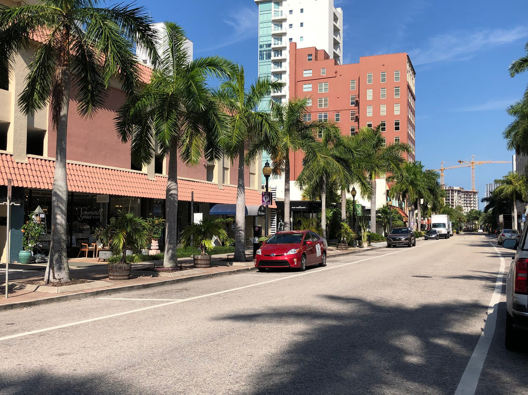 Palm Avenue Shops-萨拉索塔必去景点