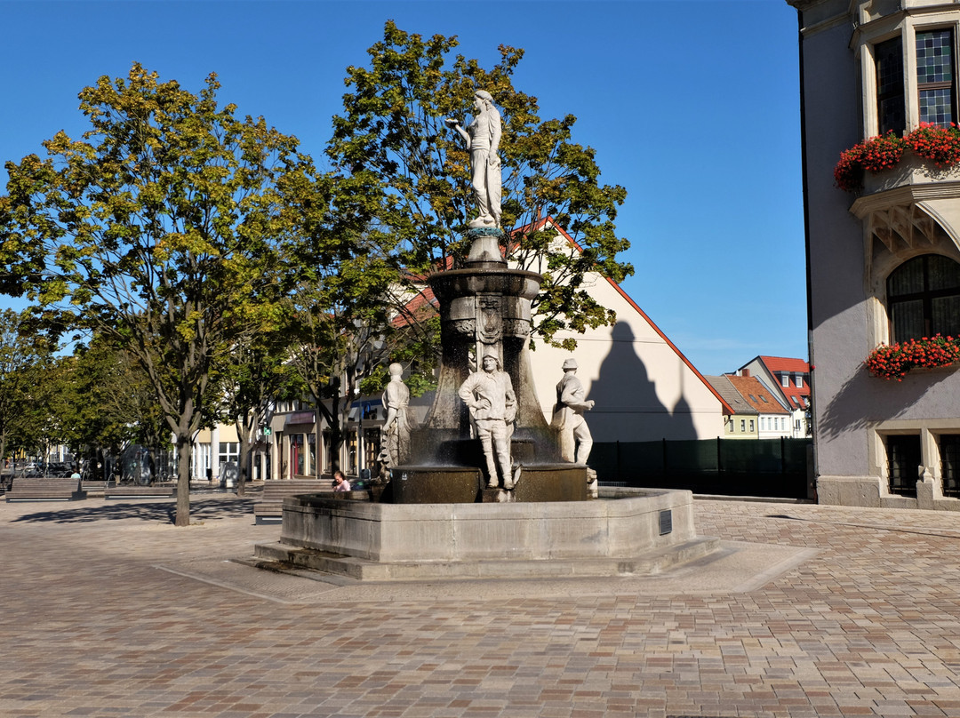 Marktbrunnen-Schönebeck必去景点