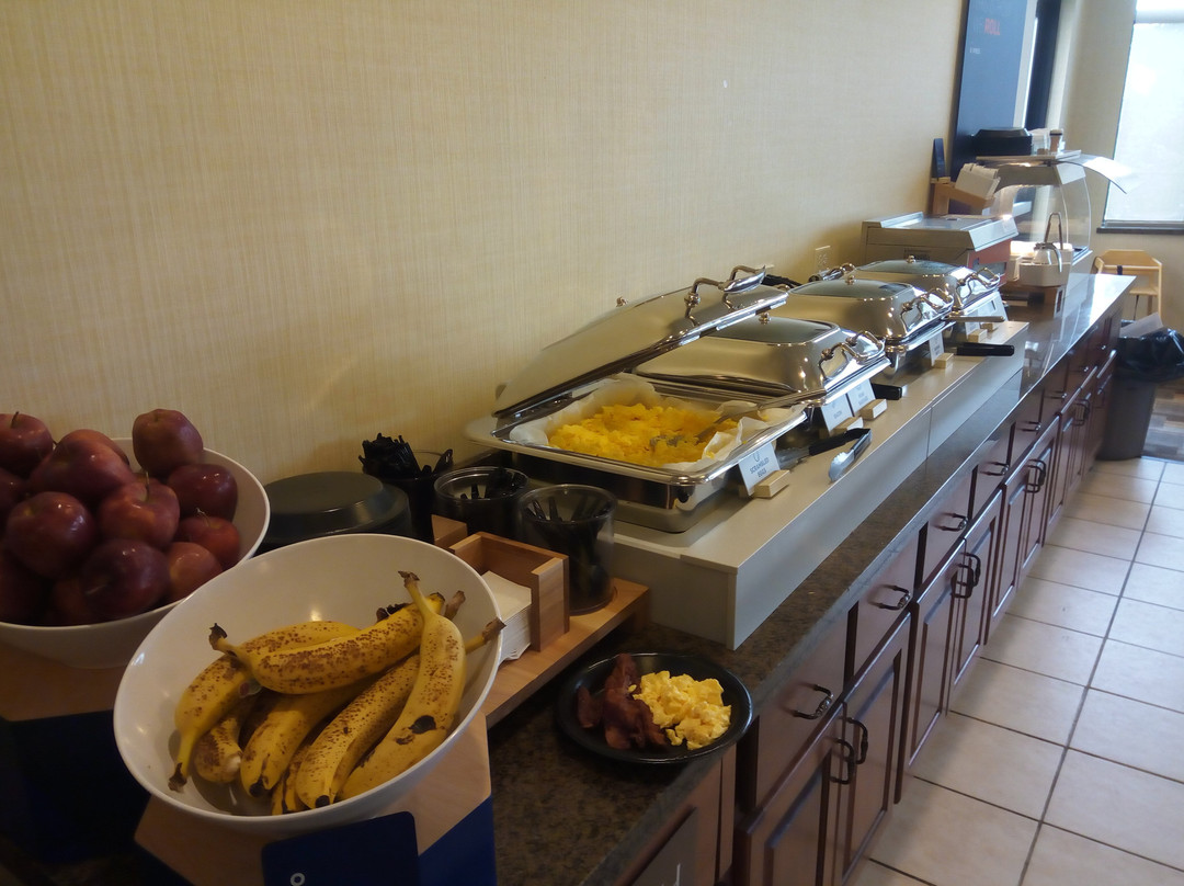 Holiday Inn Express & Suites Loveland By IHG主图