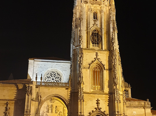 Oviedo Bowling Center-Oviedo必去景点