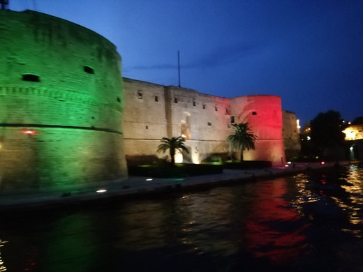 Cala Junco-塔兰托必去景点