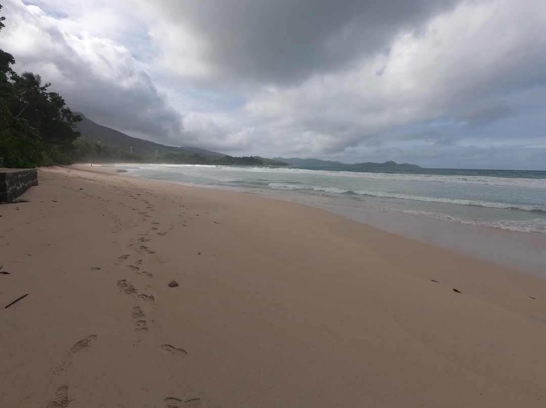 Grand Anse beach景点图片