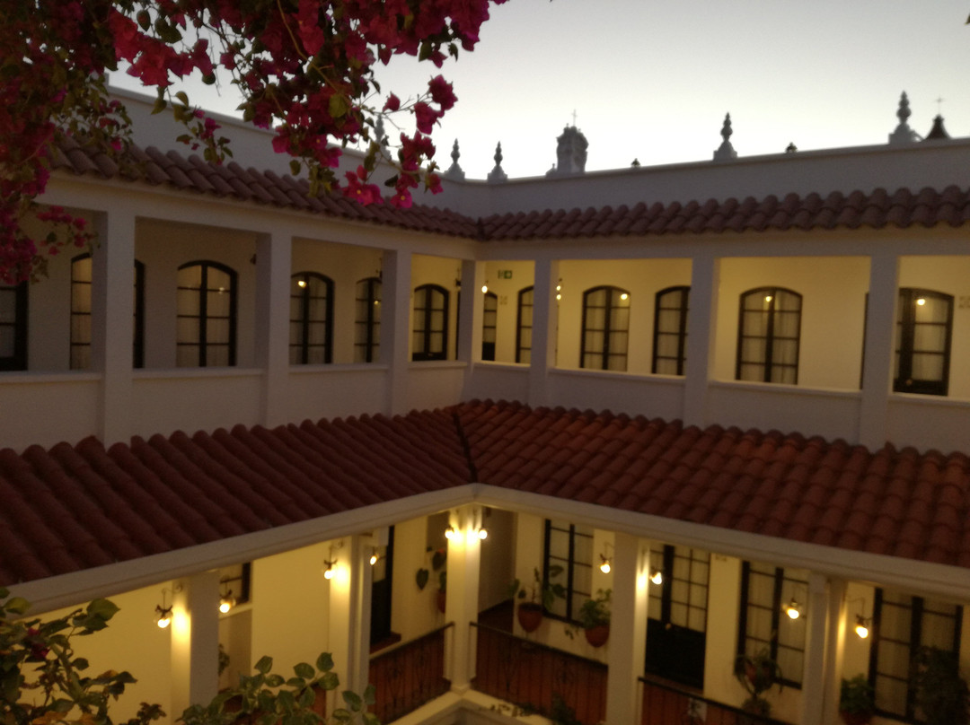 德苏默塞德旅馆主图