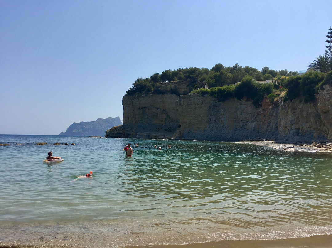 Cala Advocat-贝尼萨必去景点