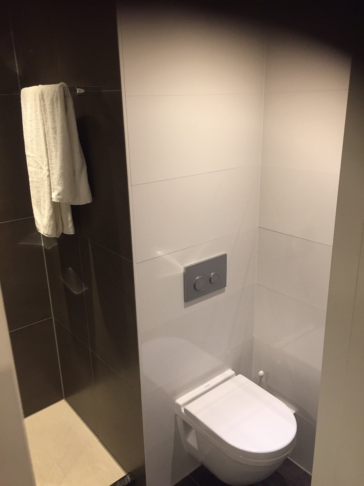 Golden Tulip Zoetermeer - Den Haag-浴室