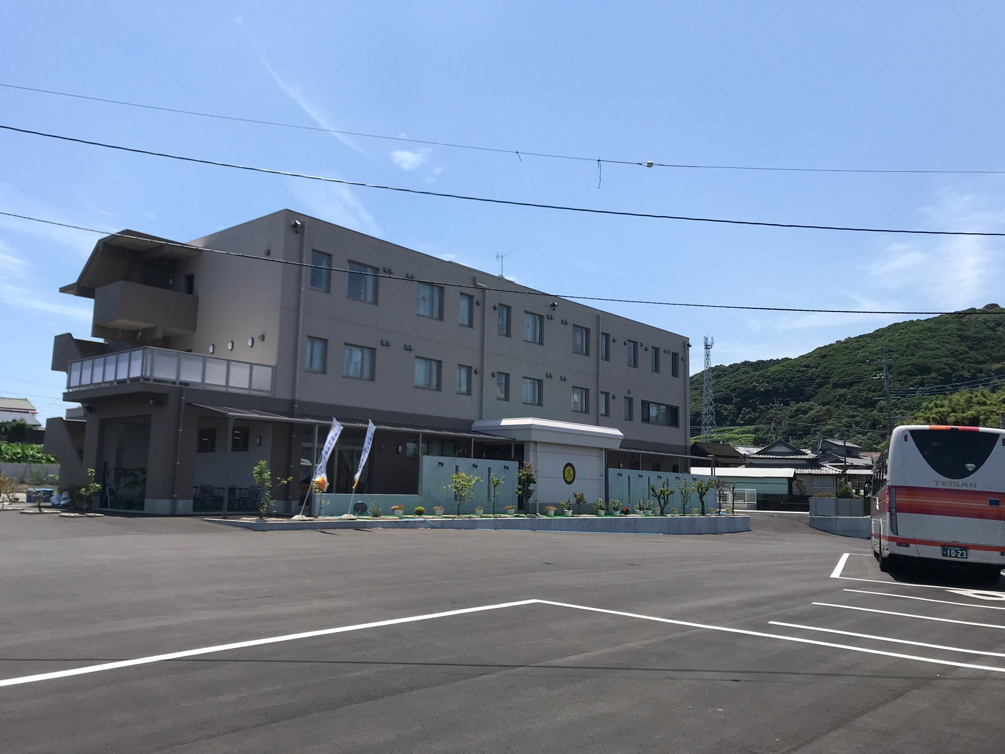 Pleasant Hyuga-官方