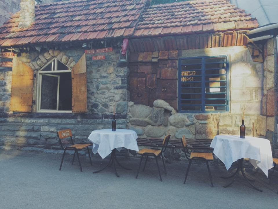 Qarandzav Cafe & Restaurant