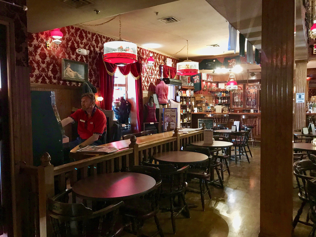 Red Garter Saloon-基斯通必去景点