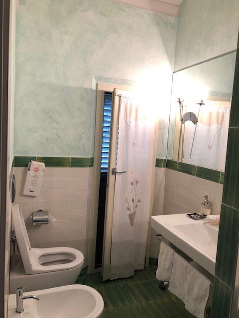 B&B Villa FioreConero-浴室