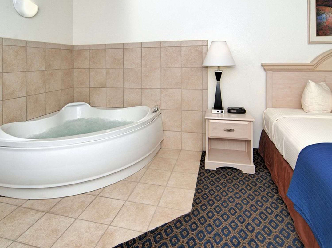 SureStay By Best Western Falfurrias主图