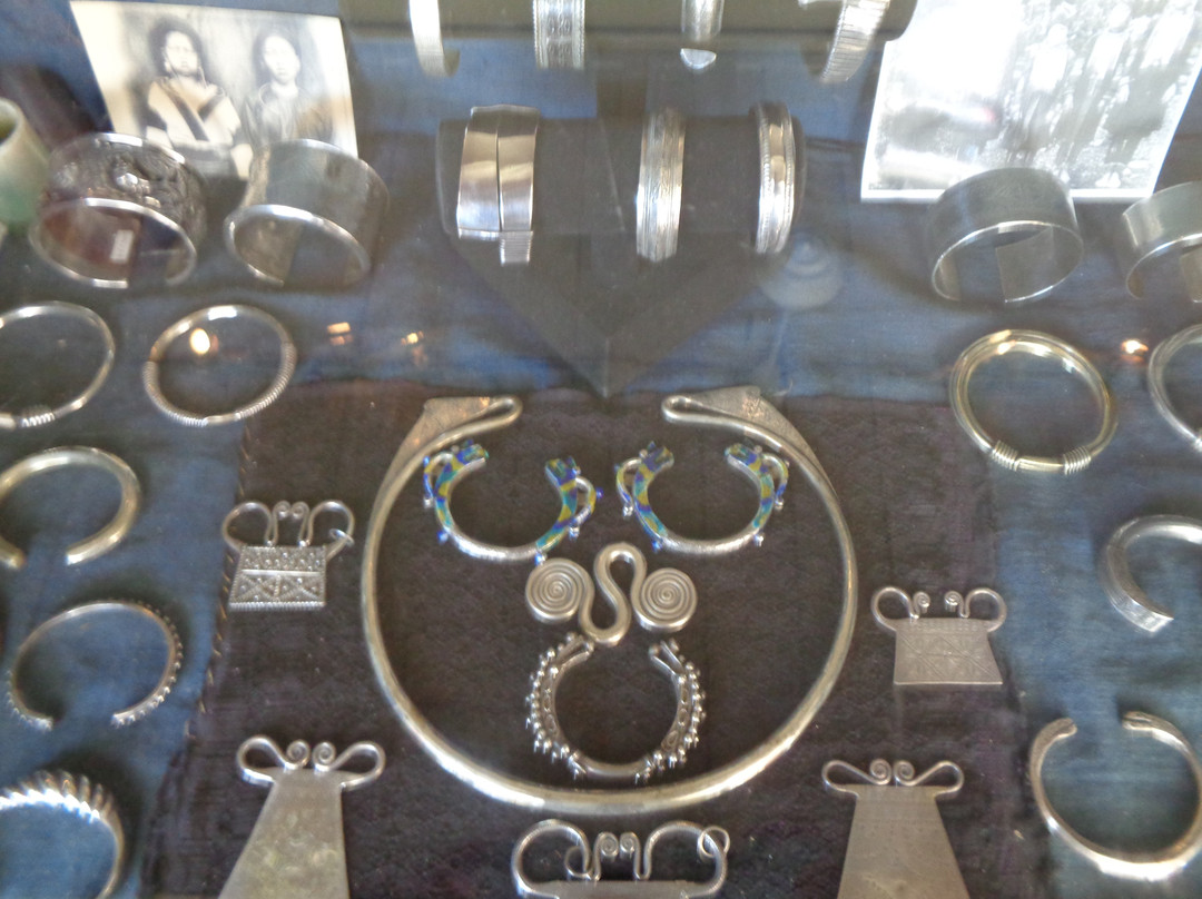 'RARE EARTH' -Tribal Art Gallery & Museum-清迈必去景点
