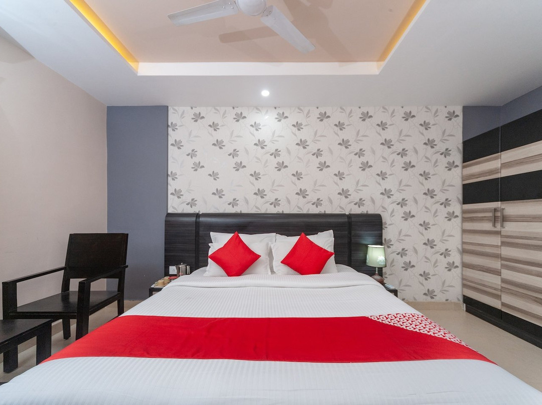 OYO 14872 Annamalai Residency主图
