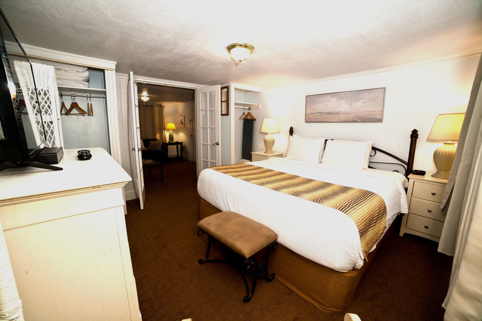 The Georgianne Inn & Suites-官方