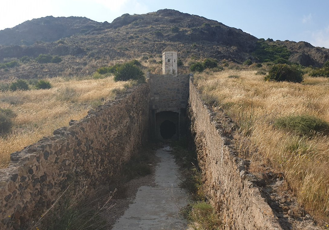 Zona Militar De El Carmoli景点图片