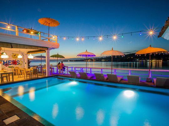 努沙切宁安岛酒店住宿-Ocean Brothers