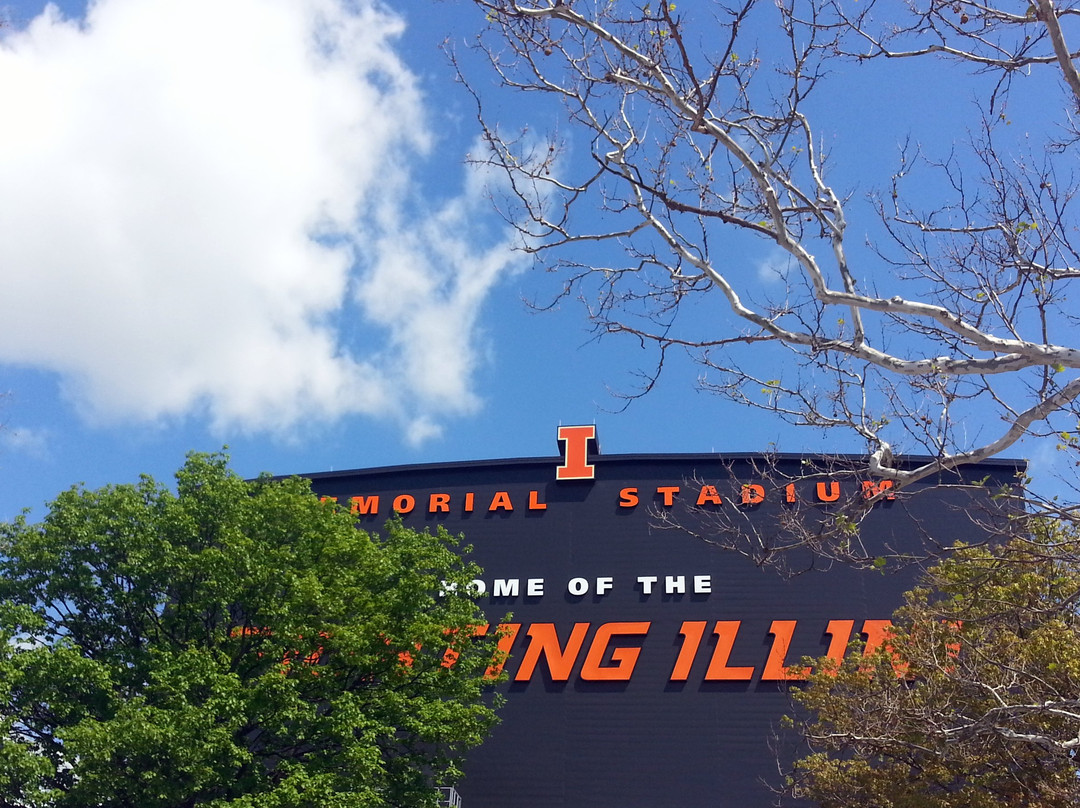 Memorial Stadium-尚贝恩必去景点