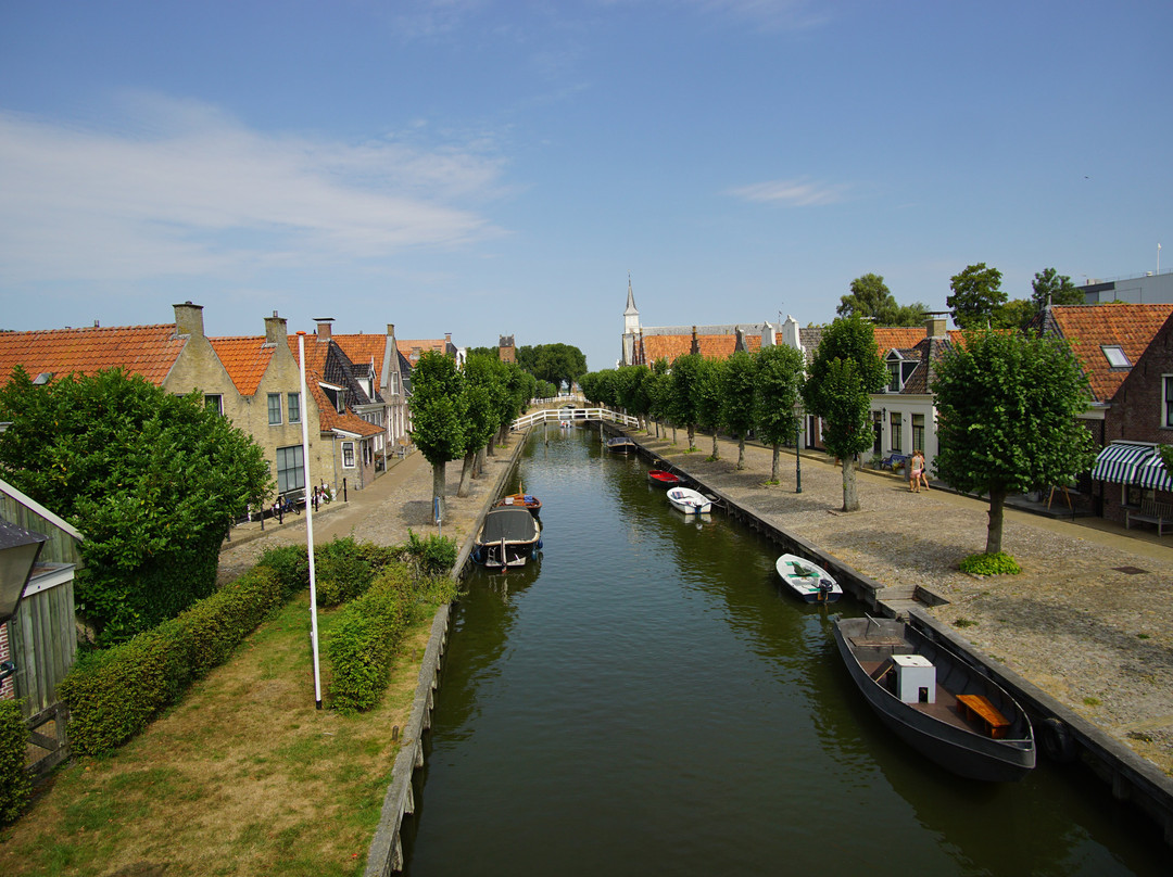 Sloten旅游景点-Grutte Tsjerke