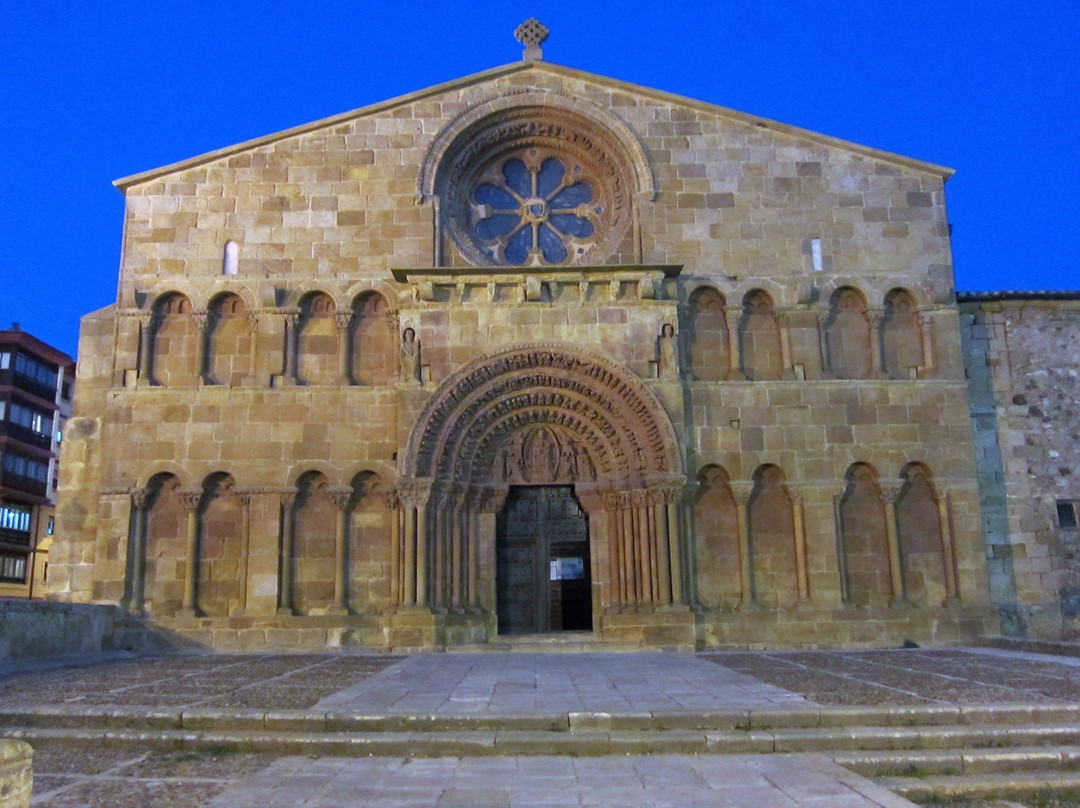 Iglesia de Santo Domingo景点图片