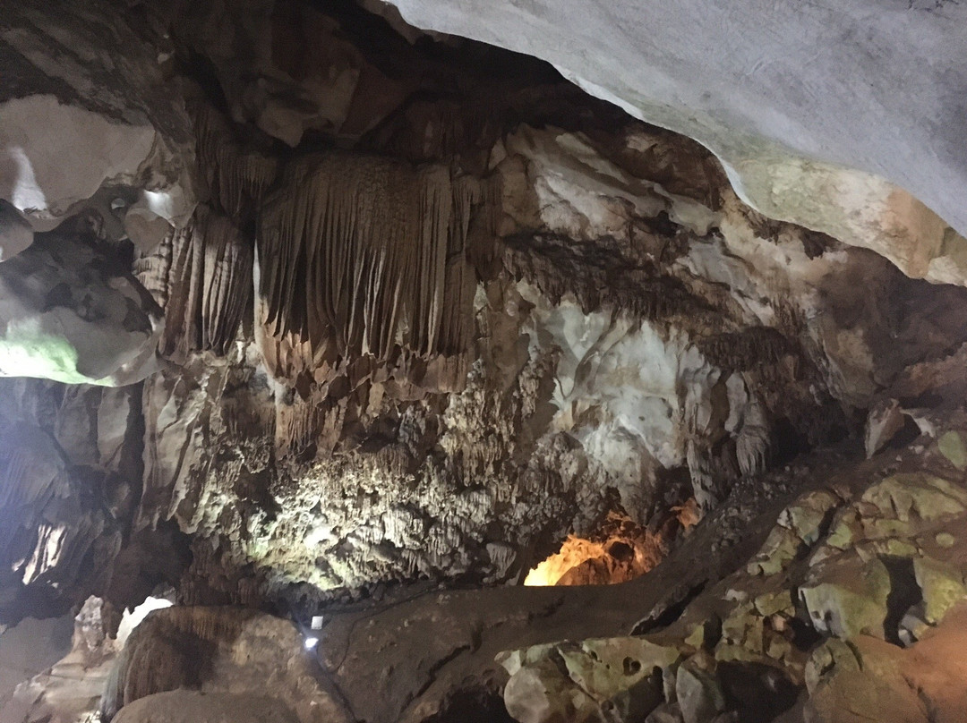 Wat Tham Chiang Dao Temple景点图片