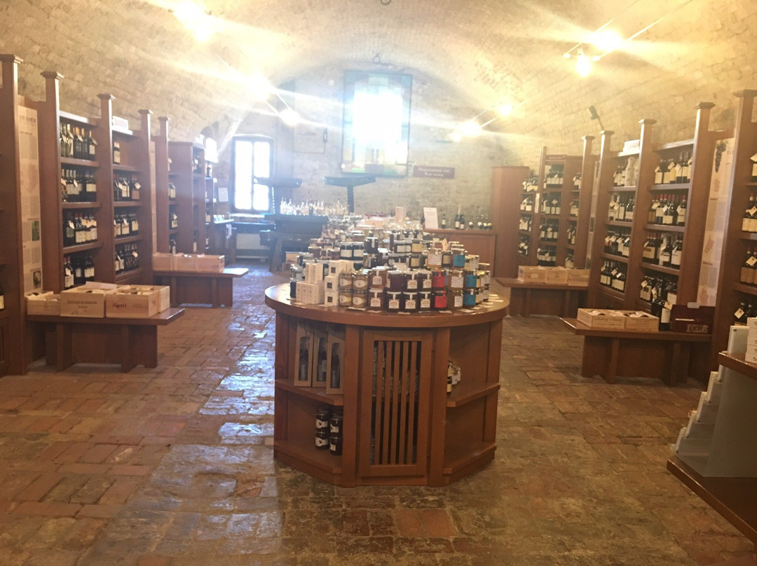 Enoteca Regionale Piemontese Cavour景点图片