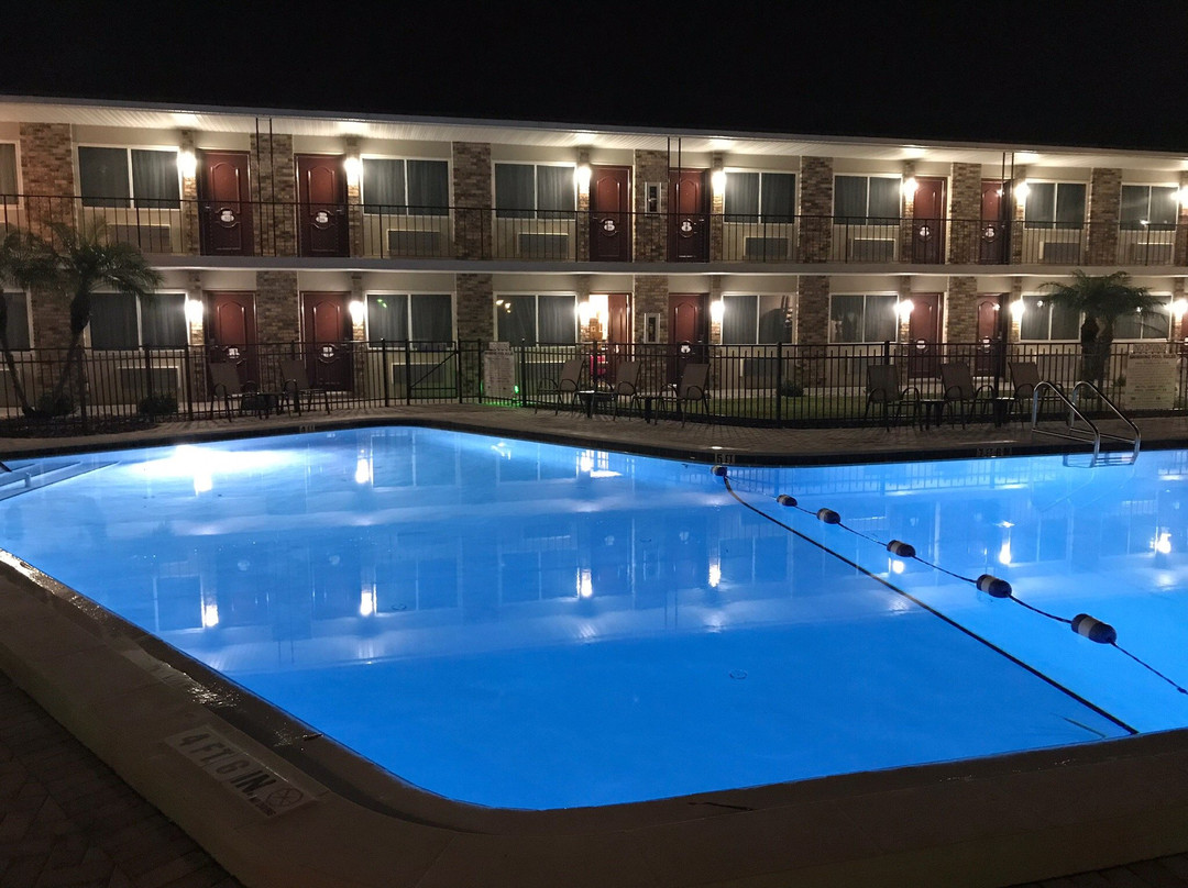 ROADSTAR HOTEL ZEPHYRHILLS主图