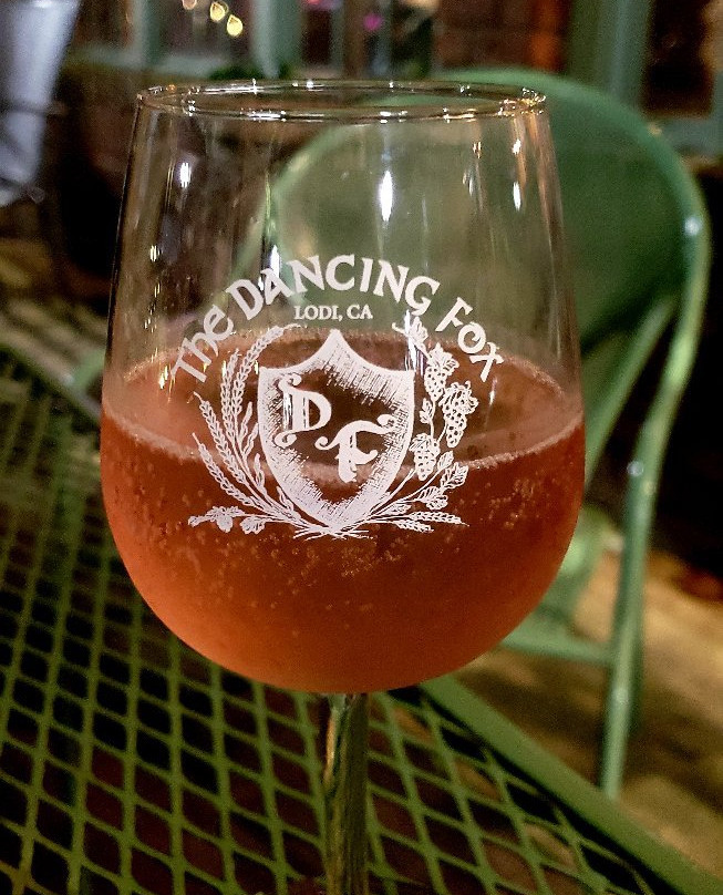 The Dancing Fox Winery & Brewery-洛迪必去景点