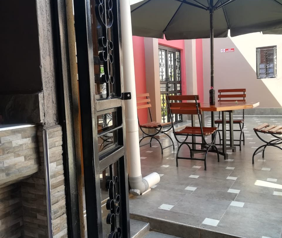 Sunview Lodge & Restaurant主图