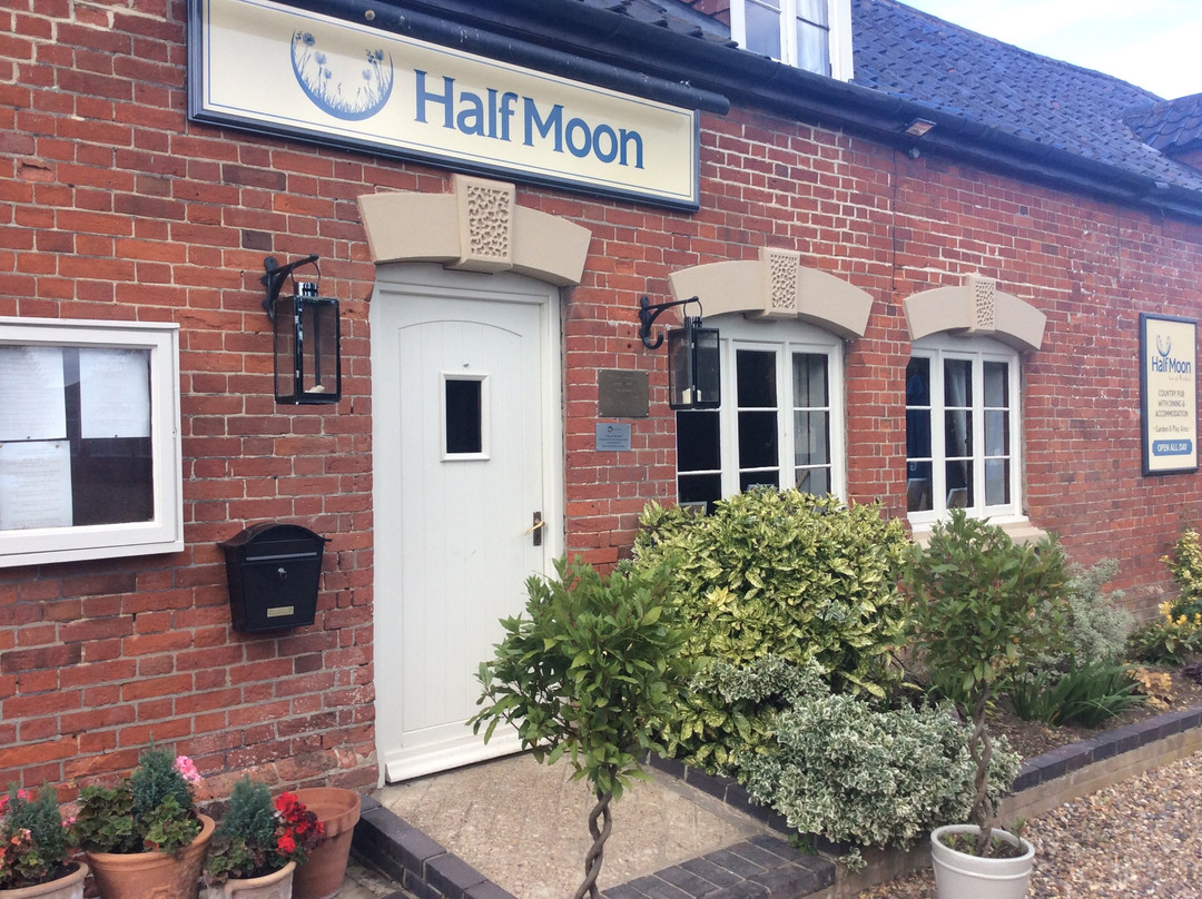 The Half Moon Inn Rushall主图