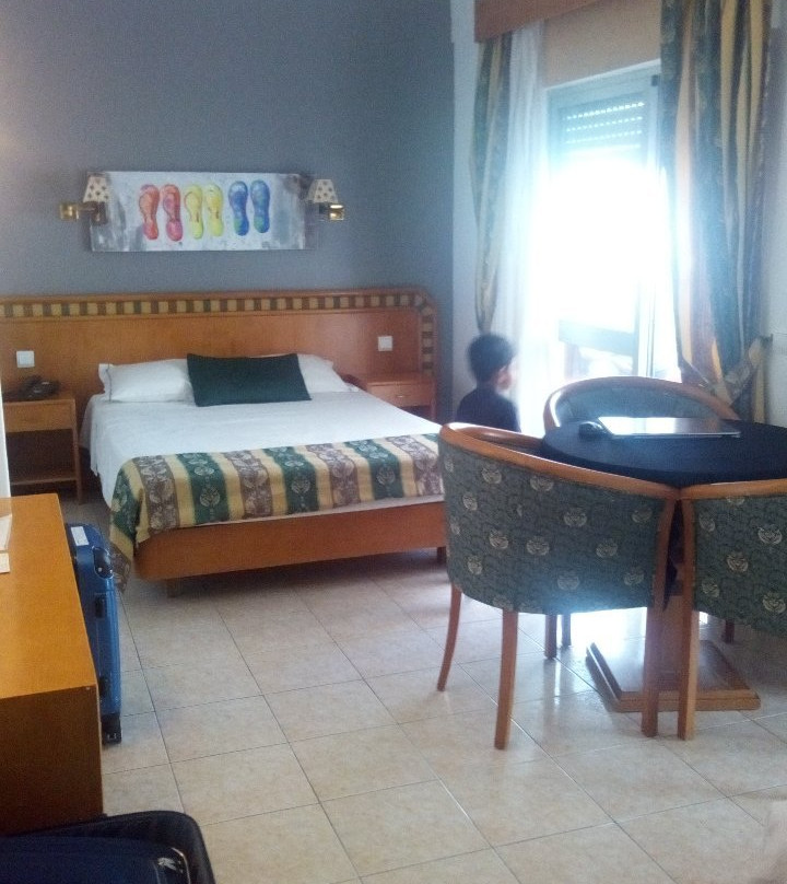 雷尔卡帕里卡酒店主图