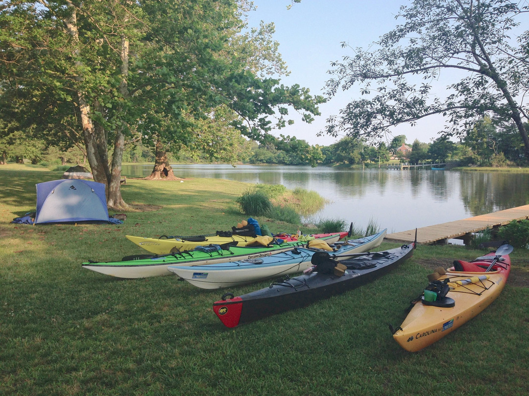 Burnham Guides Paddling Adventures景点图片