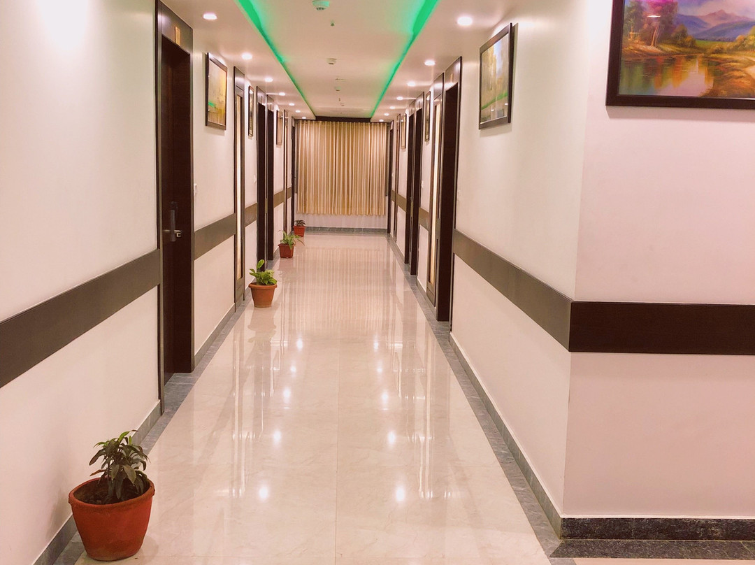 Hotel SGT Plaza主图