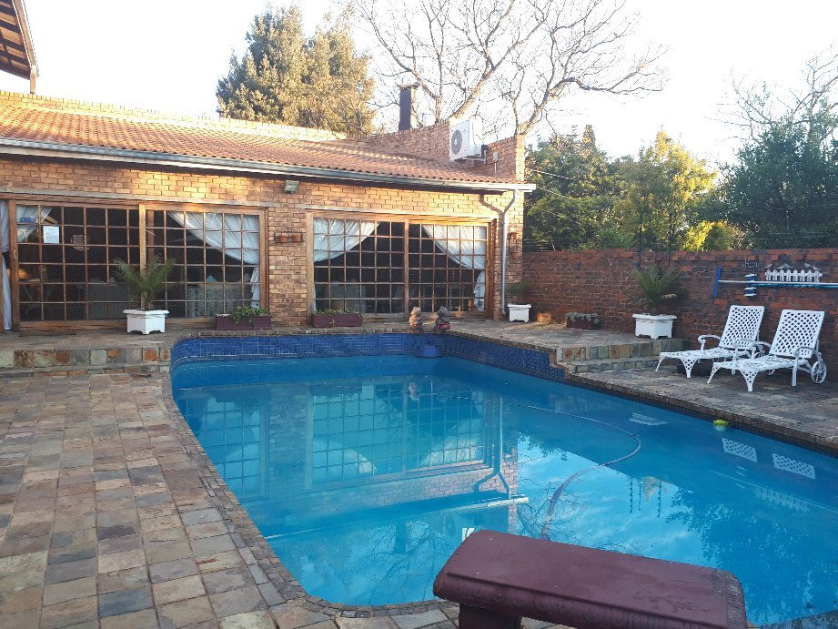 Thabong Guesthouse主图