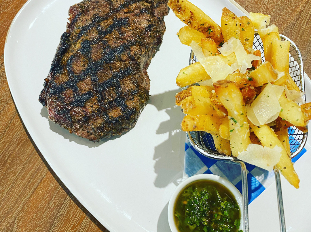 Wisteria Restaurant & Bar