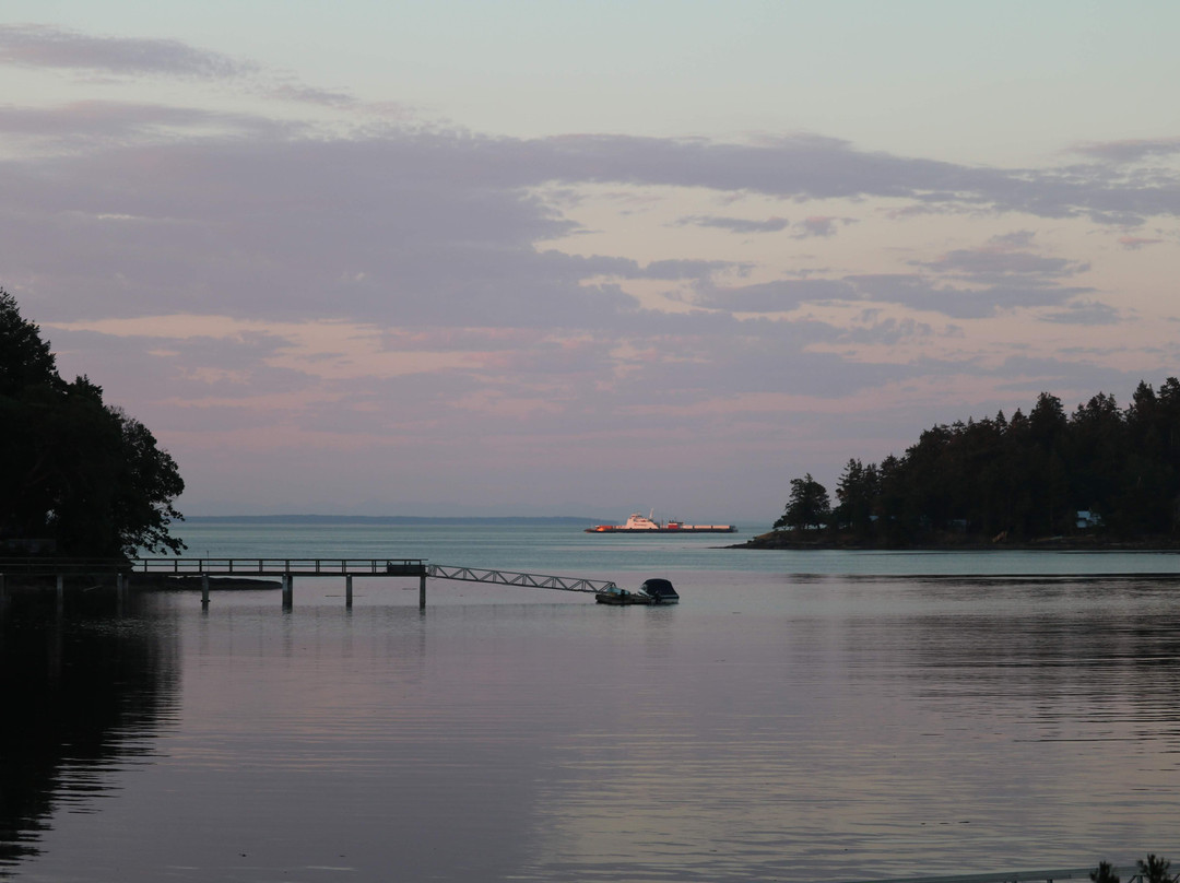 Salish Sea Bed & Breakfast主图