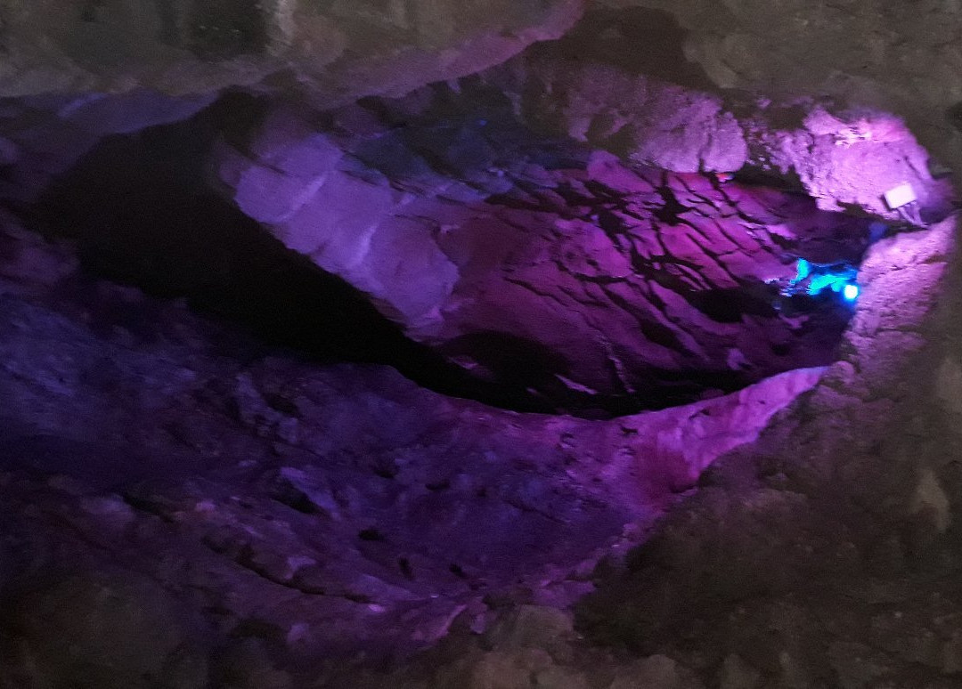 Grotta di Foràn di Landri景点图片