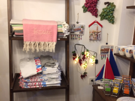 Siar Hediyelik Esya-博兹贾阿达必去景点