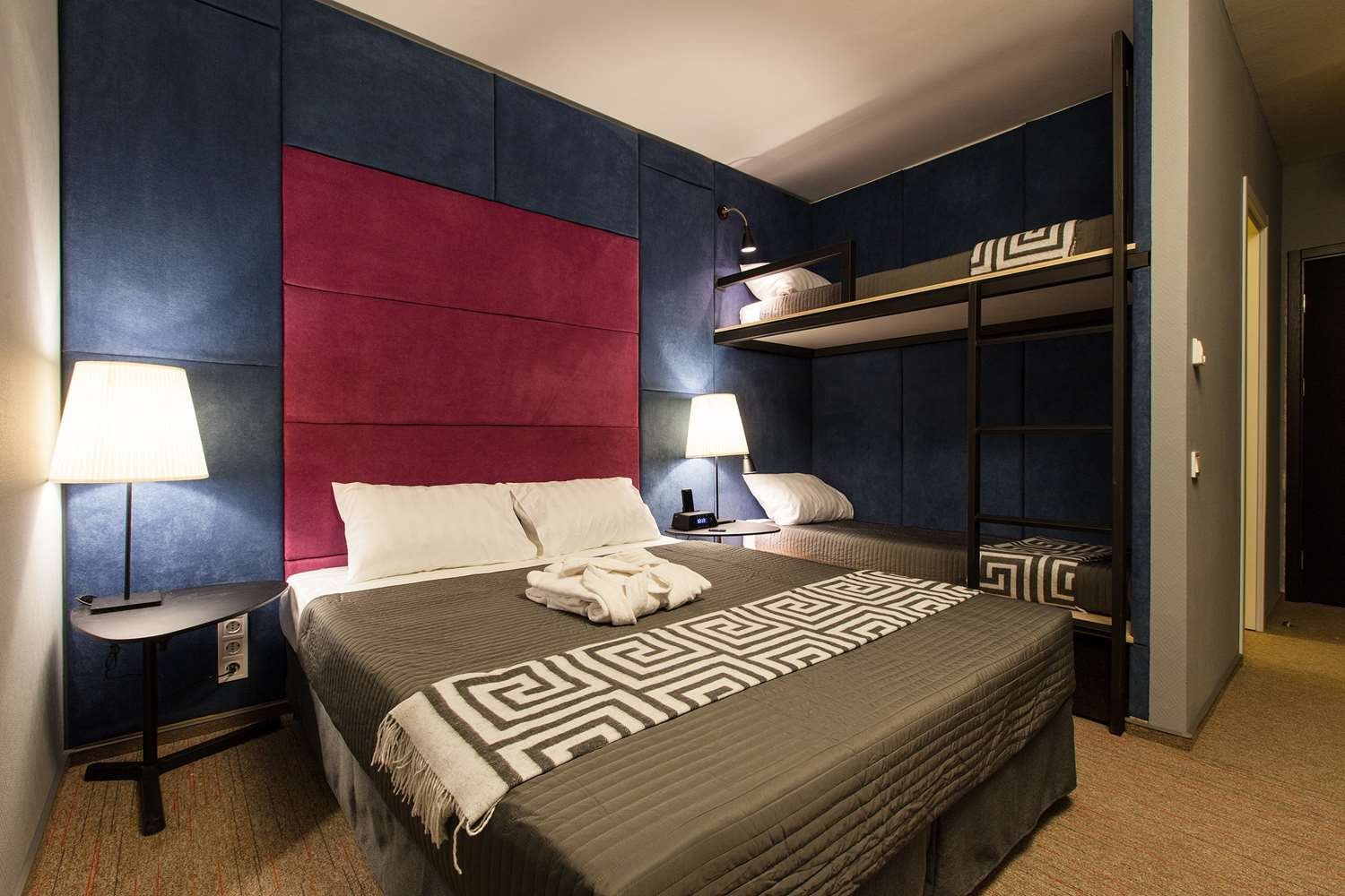 Newport Hotel-官方