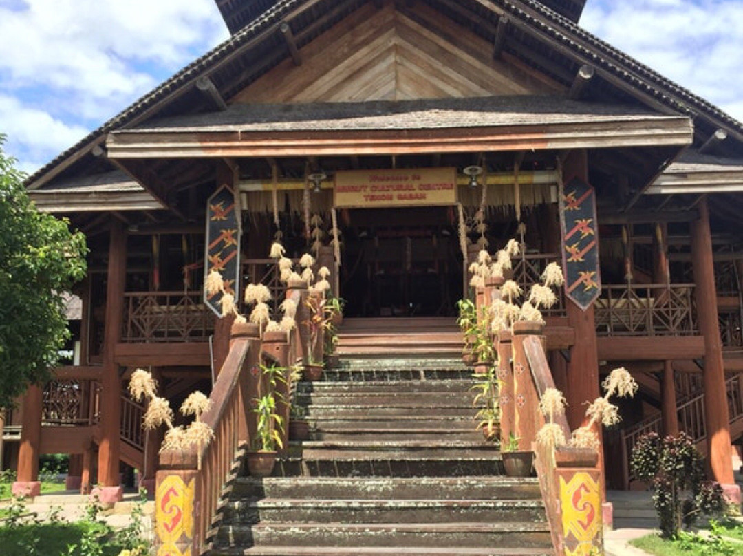 Bongawan旅游景点-Murut Cultural Center