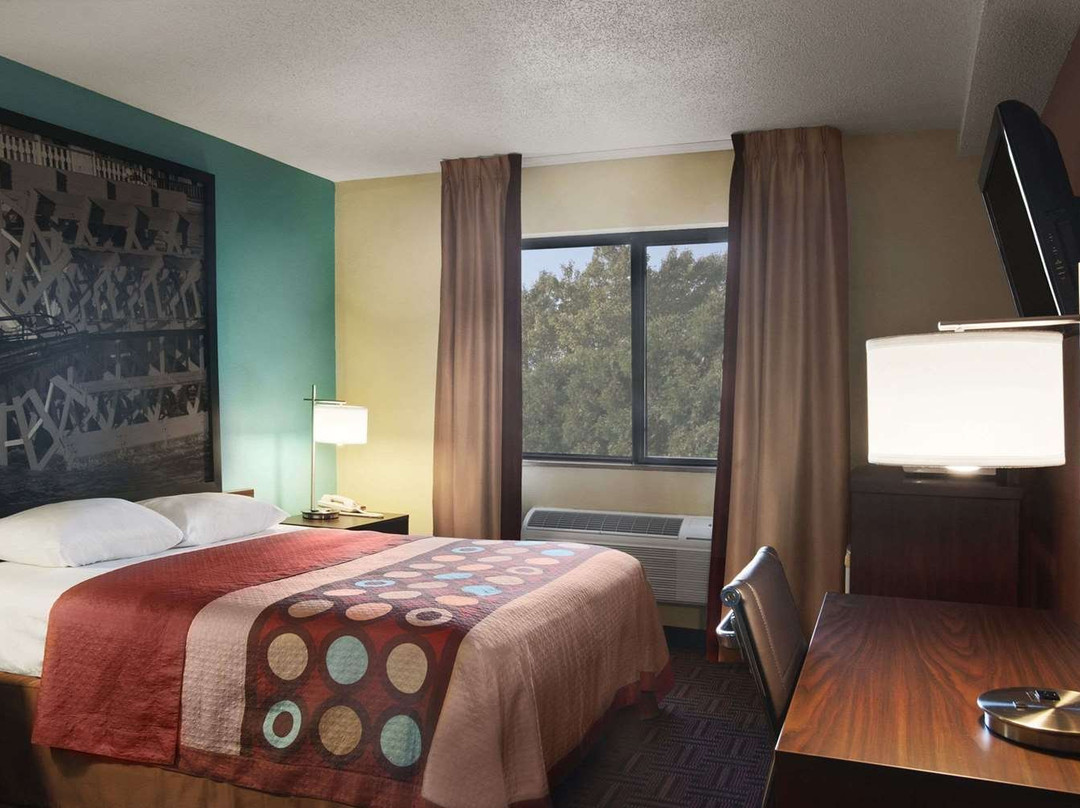 Super 8 by Wyndham Peoria主图