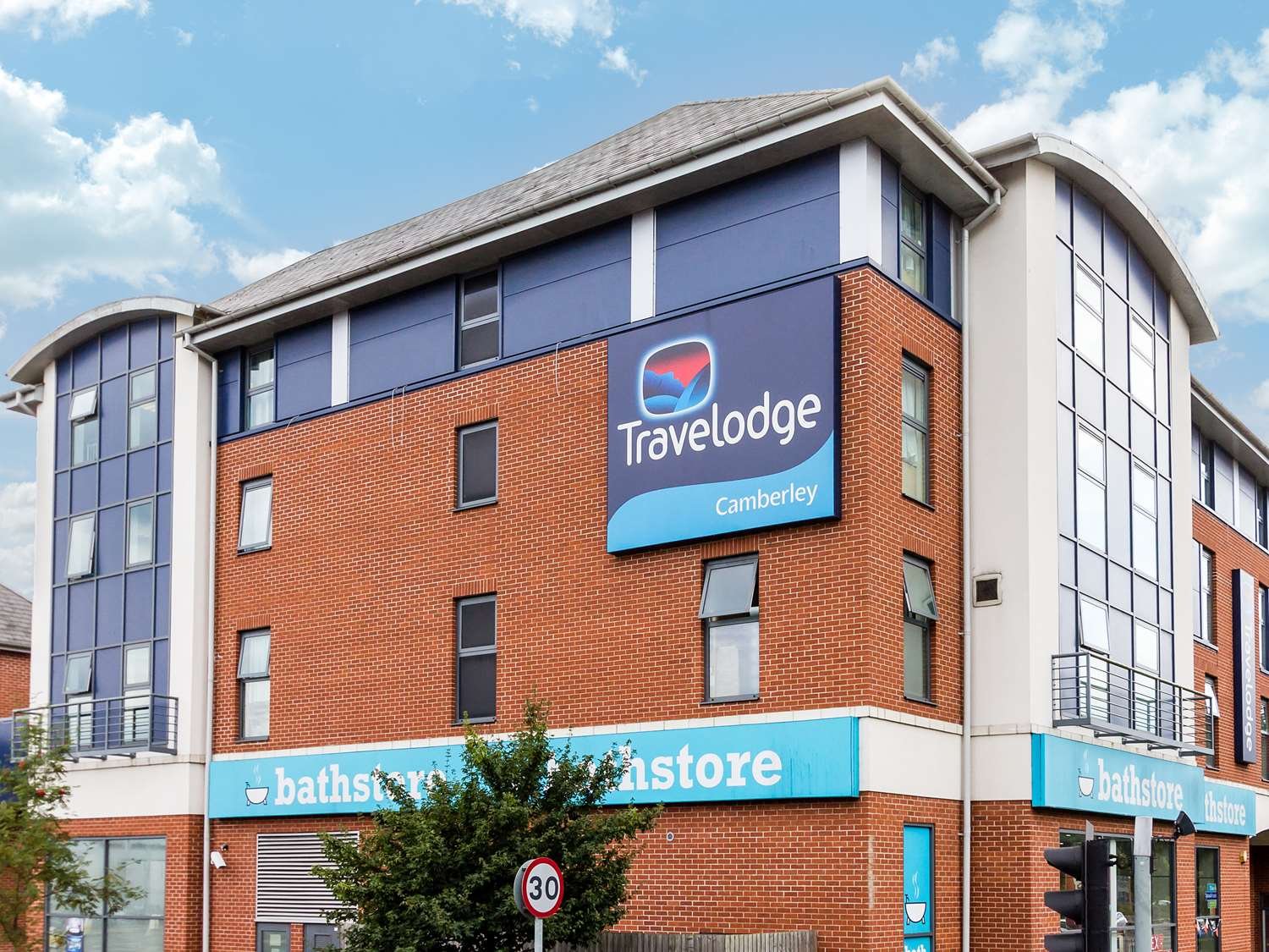 Travelodge Camberley-官方