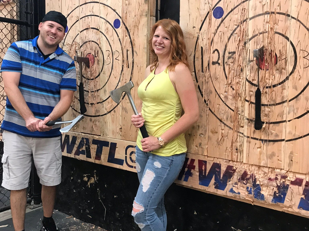 Bad Axe Throwing Chicago (Lake View)-芝加哥必去景点