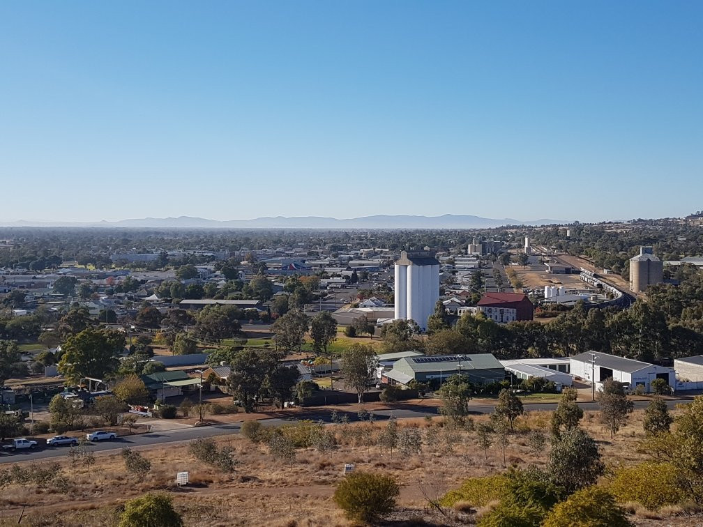 Pensioners Hill Lookout景点图片